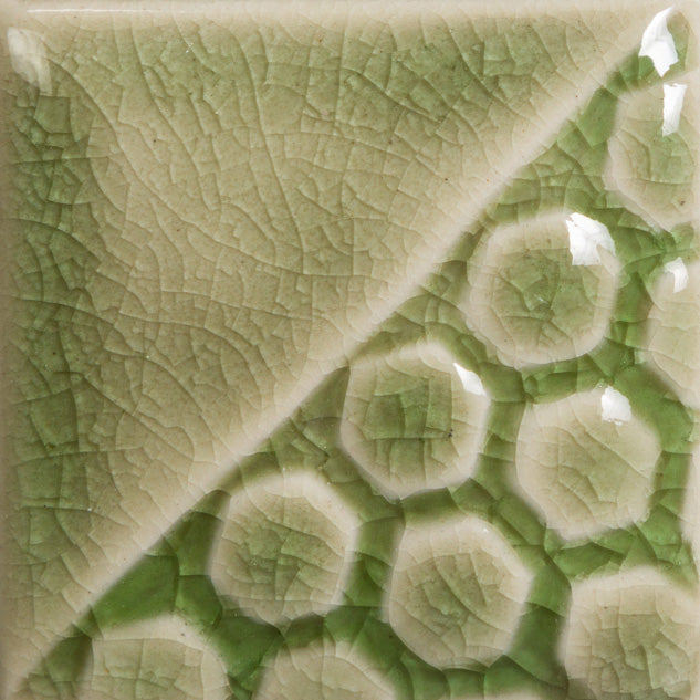 CC107-Transparent Crackle 107 Green Tea