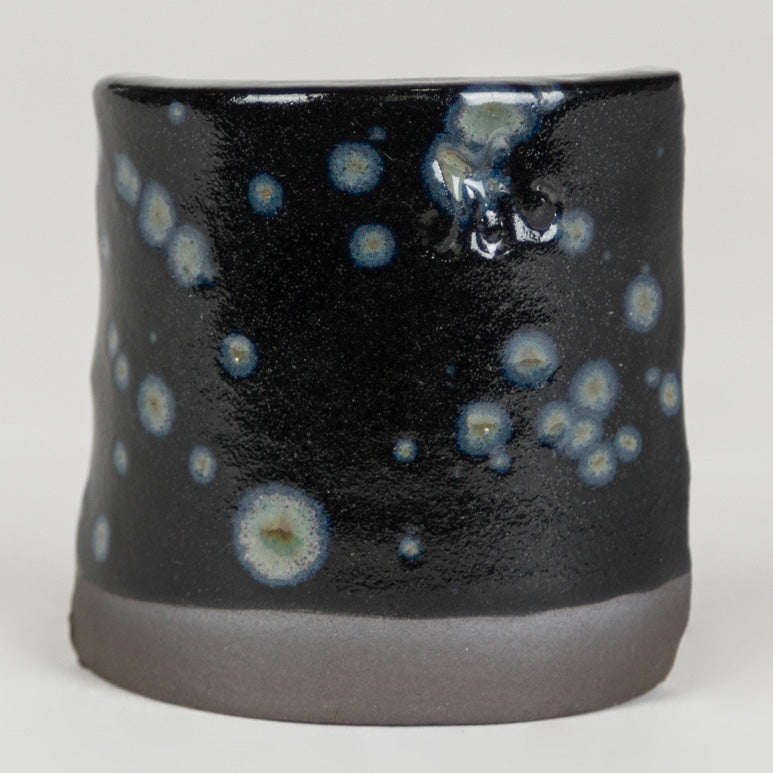 Tmavá hlína, cone 6 – oxidace