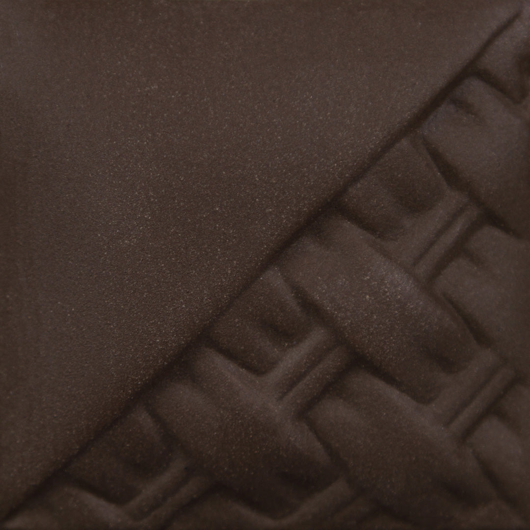 EG004-Engobe EG004 Dark Brown
